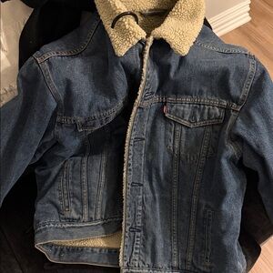 HEAVY*** Levi's KDenim Jacket with Sherpa Collar